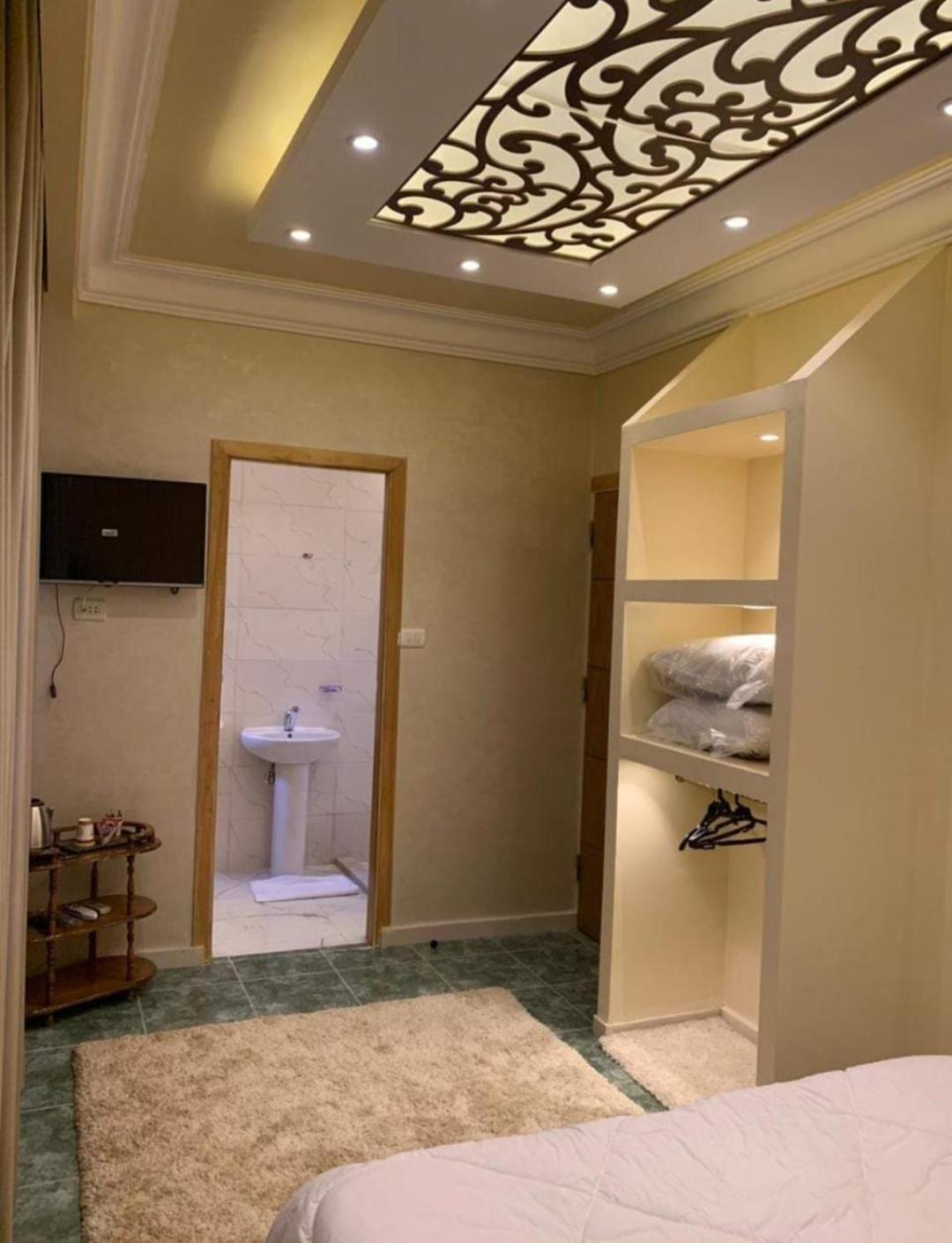 Richard Pyramids Inn Hotel Kafrat al Jabal Room photo