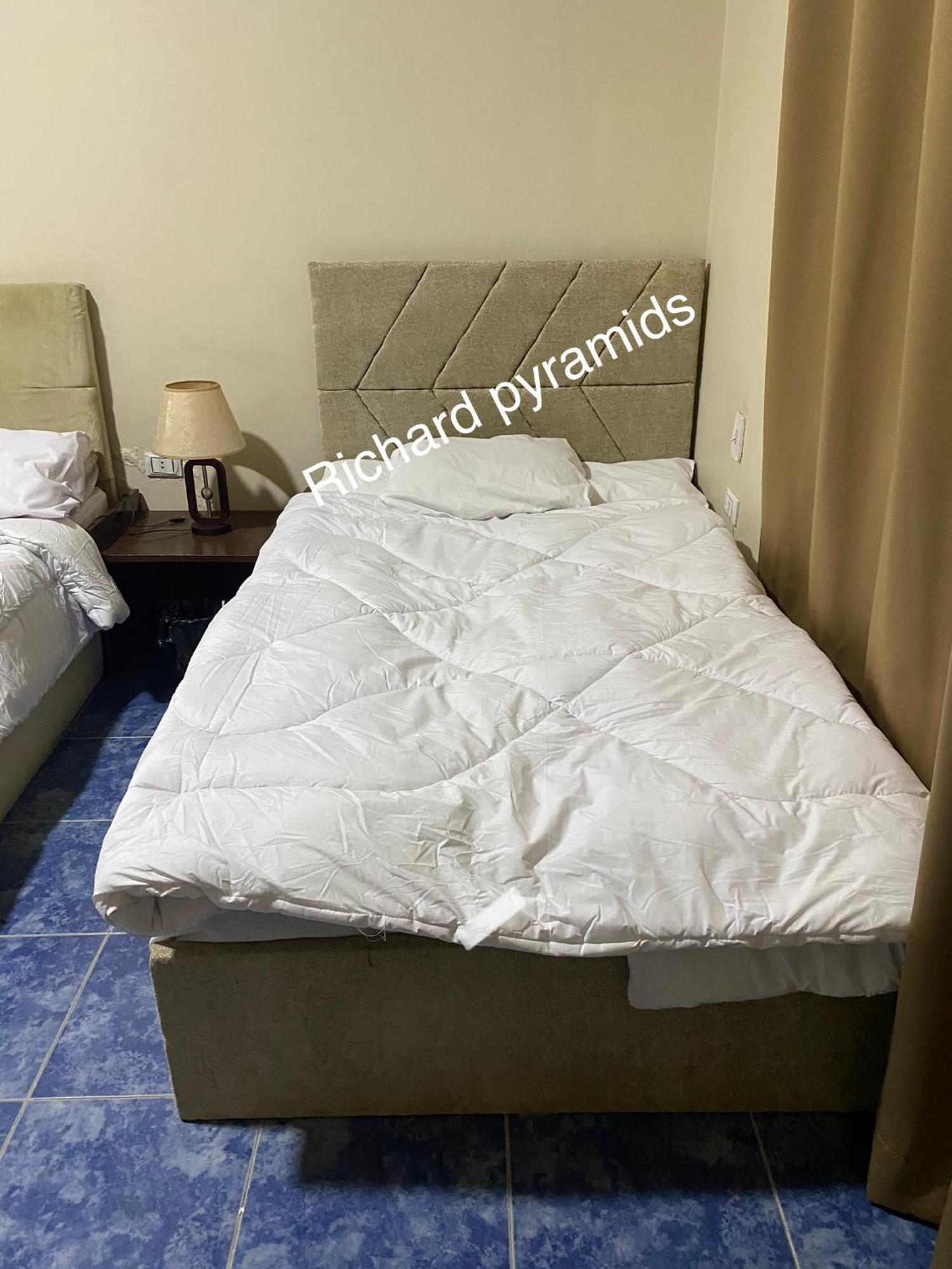 Richard Pyramids Inn Hotel Kafrat al Jabal Exterior photo